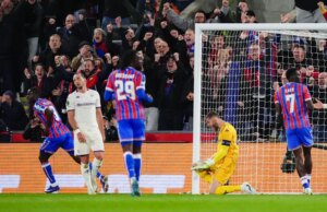La Fiorentina crolla a Londra, il Crystal Palace vince 3-0