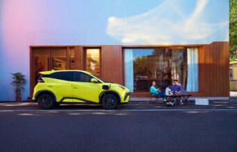 Alla Milano Design Week BYD e Haier mostrano l’auto elettrica come fonte energia