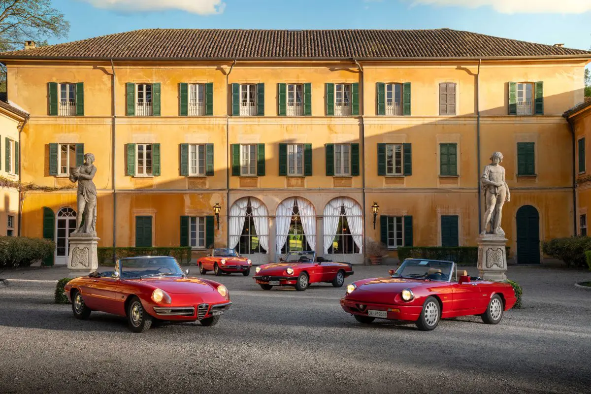 Alfa Romeo Spider “Duetto” celebra sessant’anni