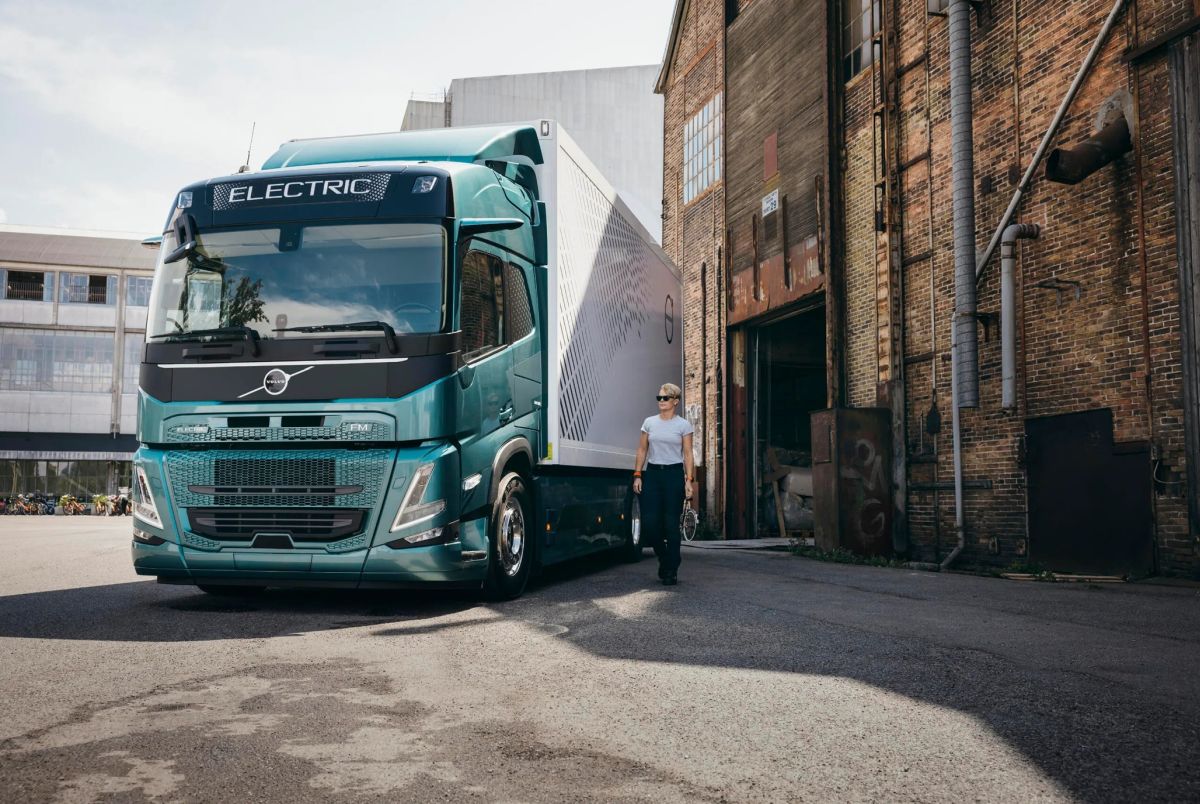 Volvo Trucks, 5 stelle Euro NCAP per camion distribuzione regionale
