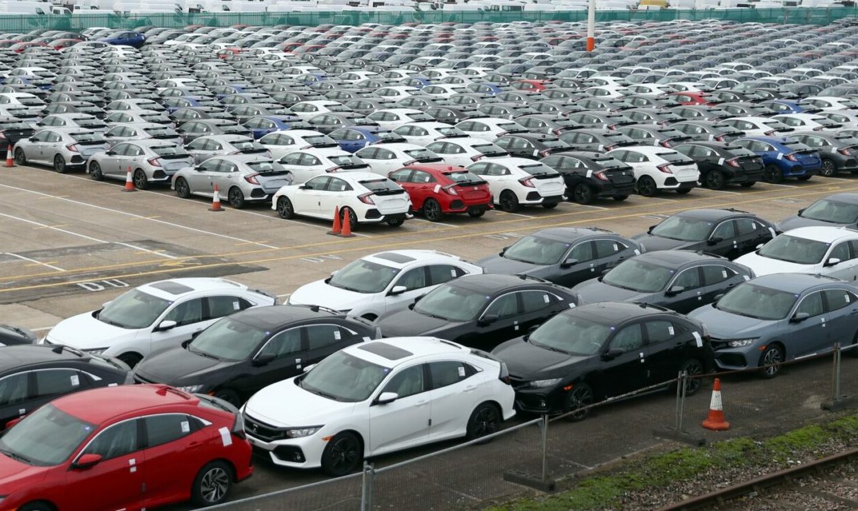 Unrae, dopo la flessione di gennaio il mercato dell’auto usata torna leggermente in positivo