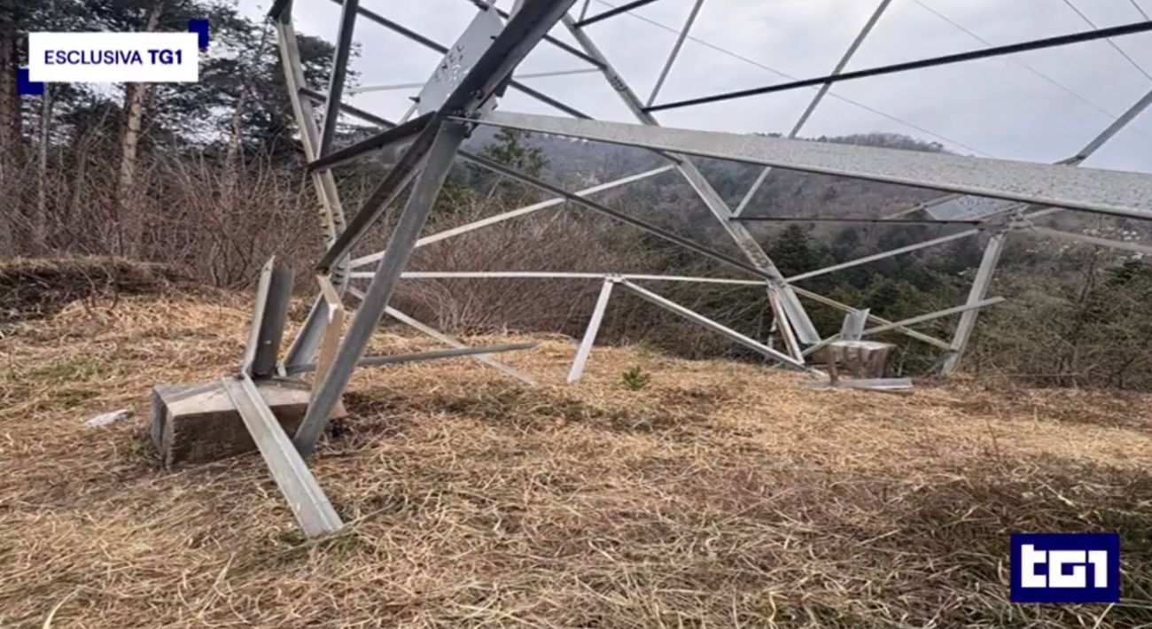 Sabotaggio alla linea elettrica, ripercussioni sull’oleodotto che da Trieste porta il petrolio fino all’Europa Centrale / Video