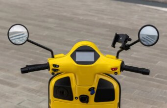 Newtron lancia la versione retrofit della Vespa