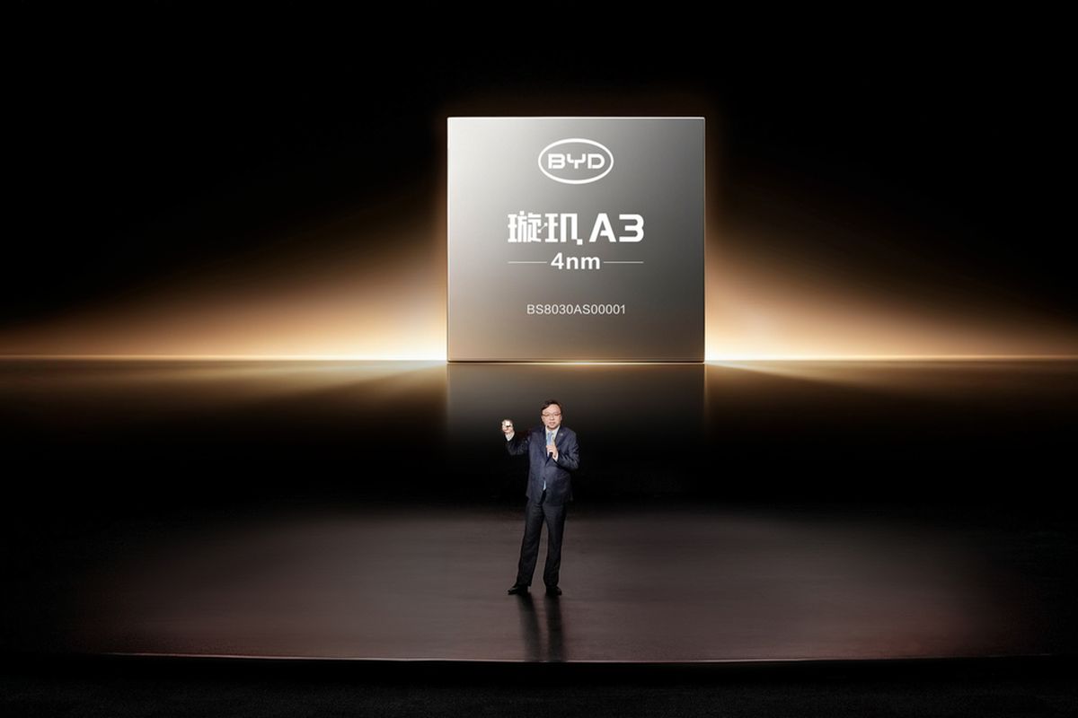 BYD presenta il chip XUANJI A3 per la guida intelligente avanzata