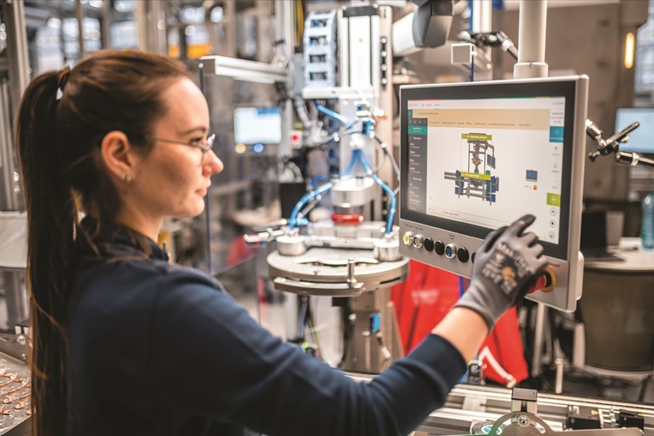 Bosch ottiene maxi-commessa da Mercedes-Benz per la fornitura di motori elettrici