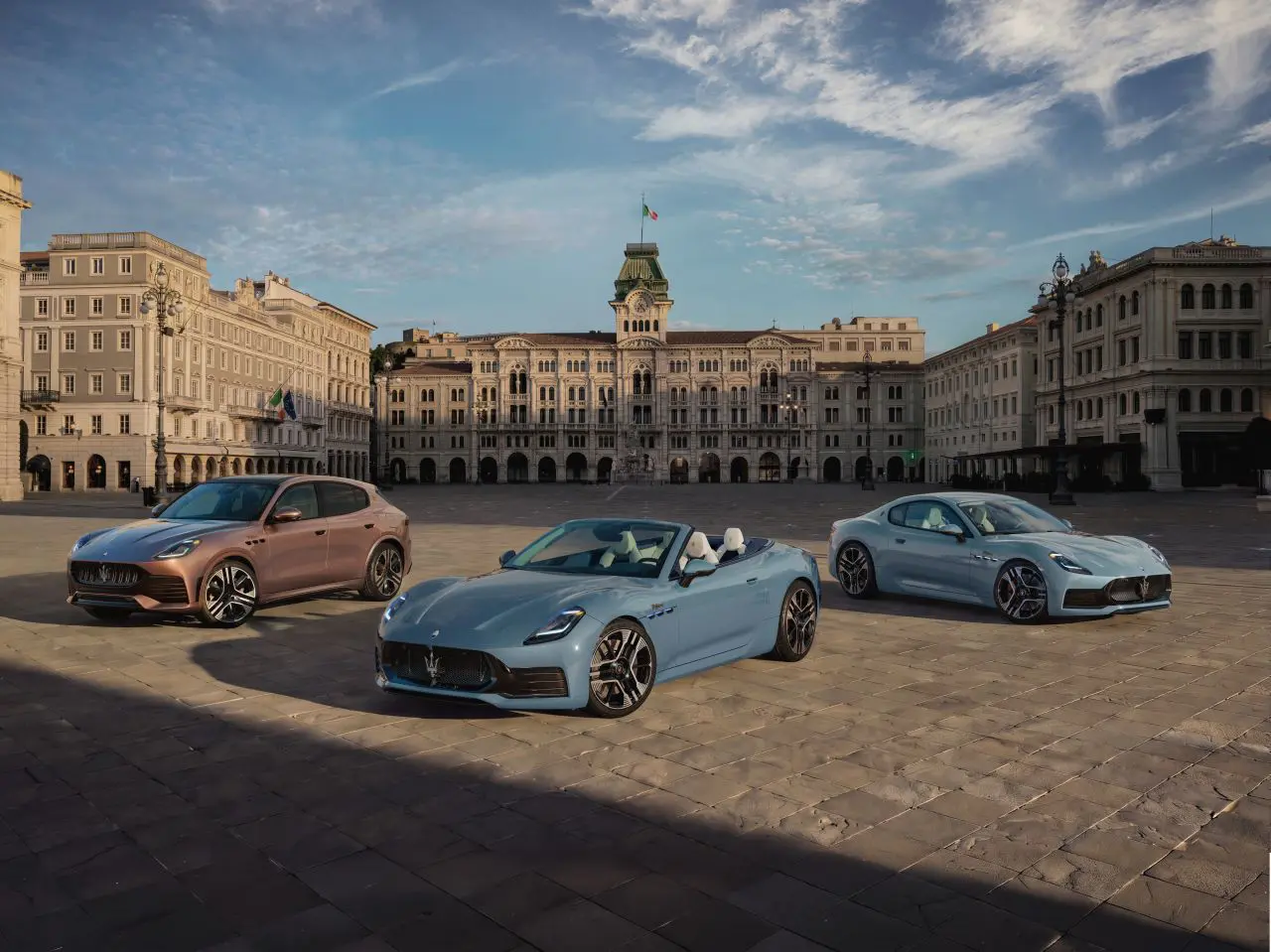 Maserati festeggia 100 anni con le nuove Grecale, Granturismo e GranCabrio