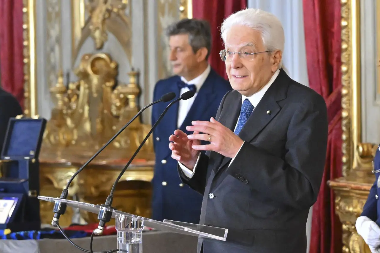 Mattarella “Contro le droghe serve uno sforzo corale del Paese” / Video