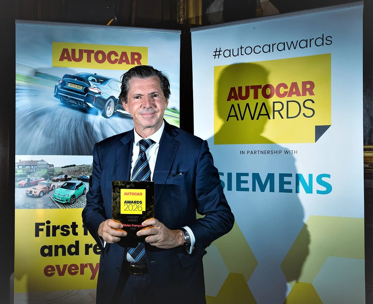 Fiat, il CEO Olivier Francois riceve il prestigioso Editors’ Award agli Autocar Awards 2026