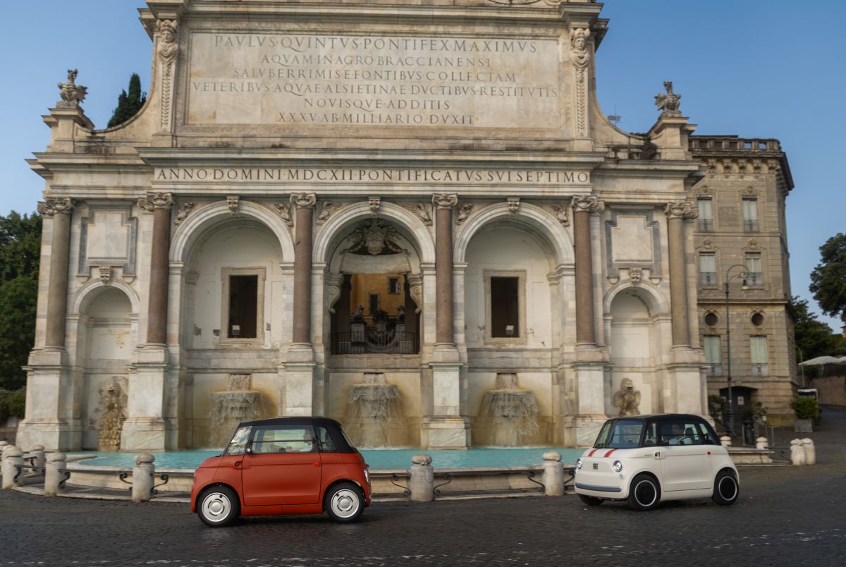 Fiat svela visione per micromobilità con Topolino, Tris e il concept Multiplina
