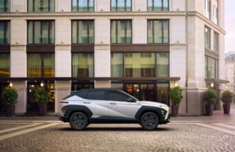 Hyundai, l’allestimento Dark Line debutta anche sullo sport utility Kona