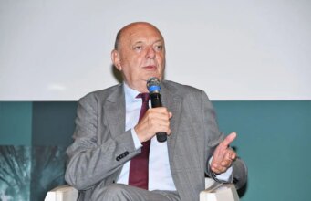 Pichetto “Crisi climatica non si risolve per decreto, serve uno spirito unitario. Green Deal? Ha distrutto l’automotive in Germania”