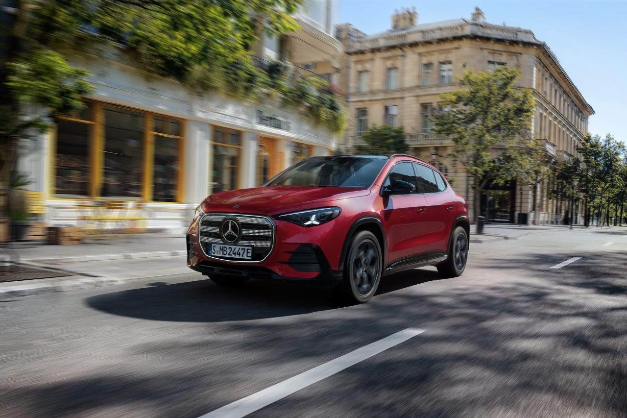 Debutta la nuova Mercedes-Benz GLA, fino a 657 chilometri di autonomia