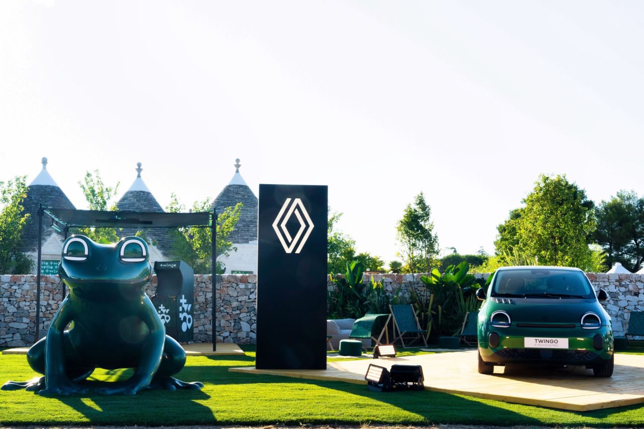 Renault protagonista al Viva! Festival in Valle d’Itria con Twingo E-Tech Electric