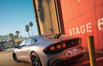 Nuova Mercedes-Amg GT 53 Coupè 4, autonomia fino a 800 chilometri