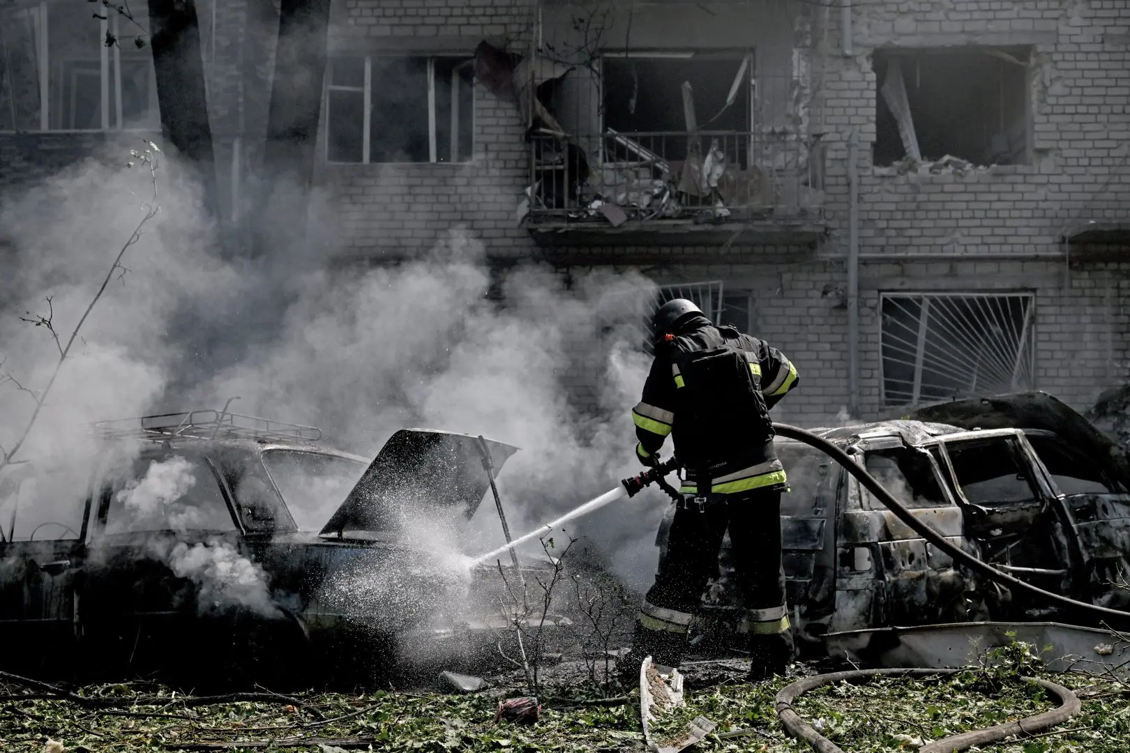 Ucraina, raid russi a Zaporizhzhia e Kiev: 5 morti e 20 feriti