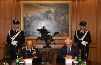 Arma dei Carabinieri e Pirelli firmano accordo per sperimentazione di Cyber Tyre