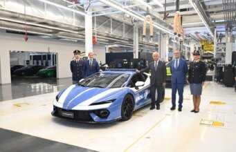 Automobili Lamborghini presenta la nuova Temerario per la Polizia di Stato