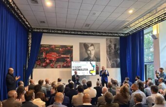 Il futuro della mobilità, l’Italia alla prova del cambiamento / Video