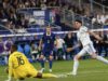 Bastoni risponde alla magia di Olise, Francia-Italia 1-1