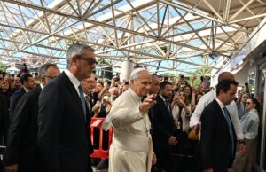Papa Leone XIV operato al Gemelli, “Intervento concluso positivamente”