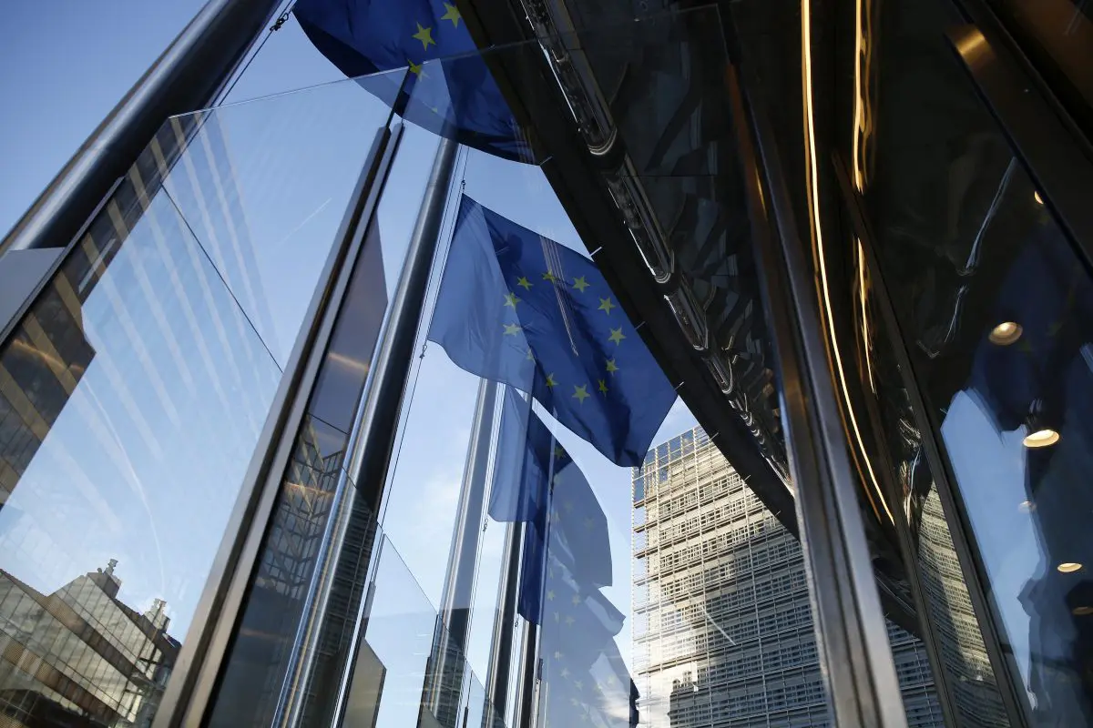 Commissione Ue propone rinvio di un anno per le norme sull’import di metano