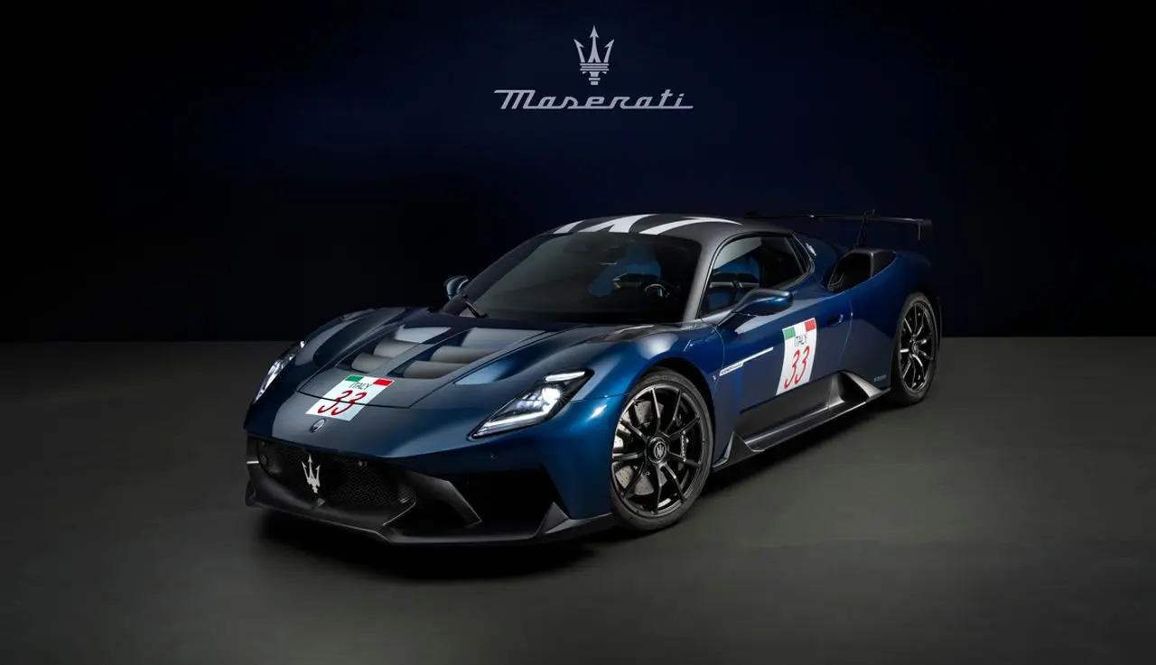 Maserati MC12 E GT2 Stradale Fuoriserie protagoniste a Villa La Massa Excellence