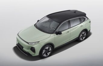 FAWCAR debutta in Italia con 5 SUV, piano di lungo periodo e rete in espansione